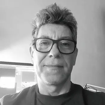 Juan Jose Gomez Diseñador editorial especialista en piezas publicitarias y graficas